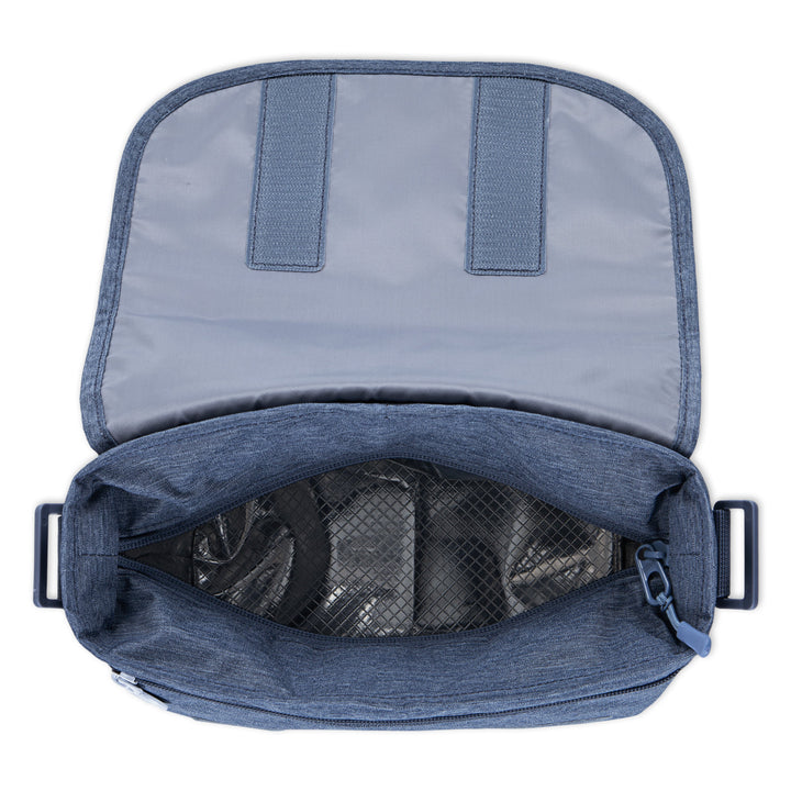 Nike Futura Messenger Lunch Bag Ashen Slate (Big Kids)