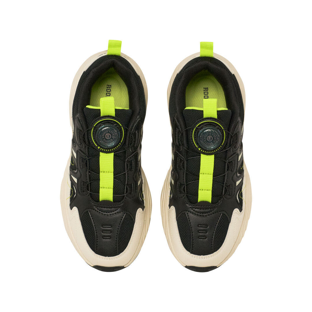 Rookie Chunky Sneaker Black/Off-White (Little Kids)